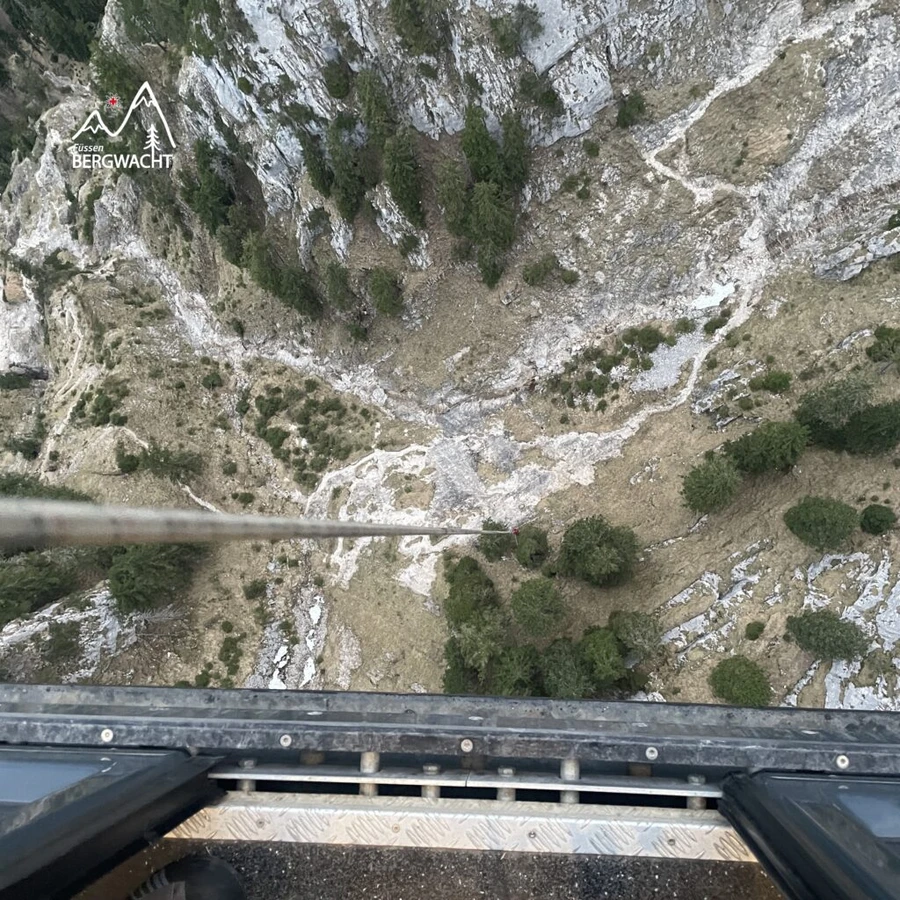 https://cms.bergwacht-bayern.de/Bergwacht-Bayern/Bilder_Artikel/Bilder_2024/Allg%C3%A4u/2086/image-thumb__2086___auto_932dddbf3d714144a3e37e9ef9ff0313/2024-04-06-Fu%CC%88ssen-3.6d781bb6.webp